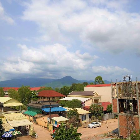Samnop Samnang Guesthouse Kampot Ngoại thất bức ảnh