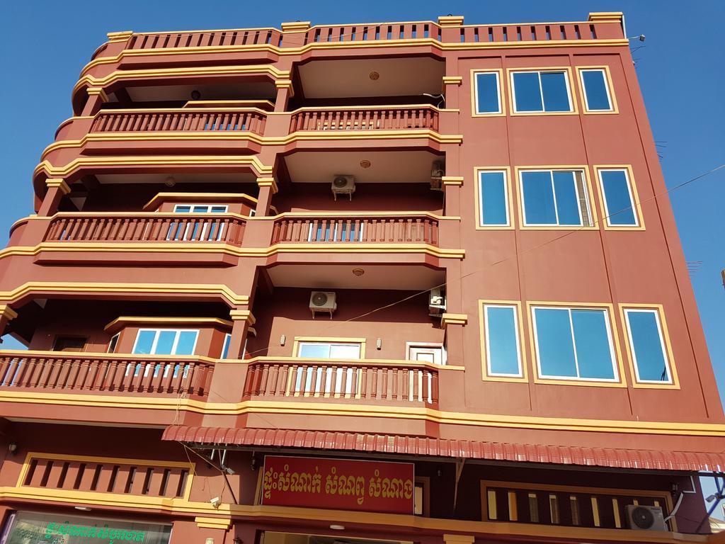 Samnop Samnang Guesthouse Kampot Ngoại thất bức ảnh