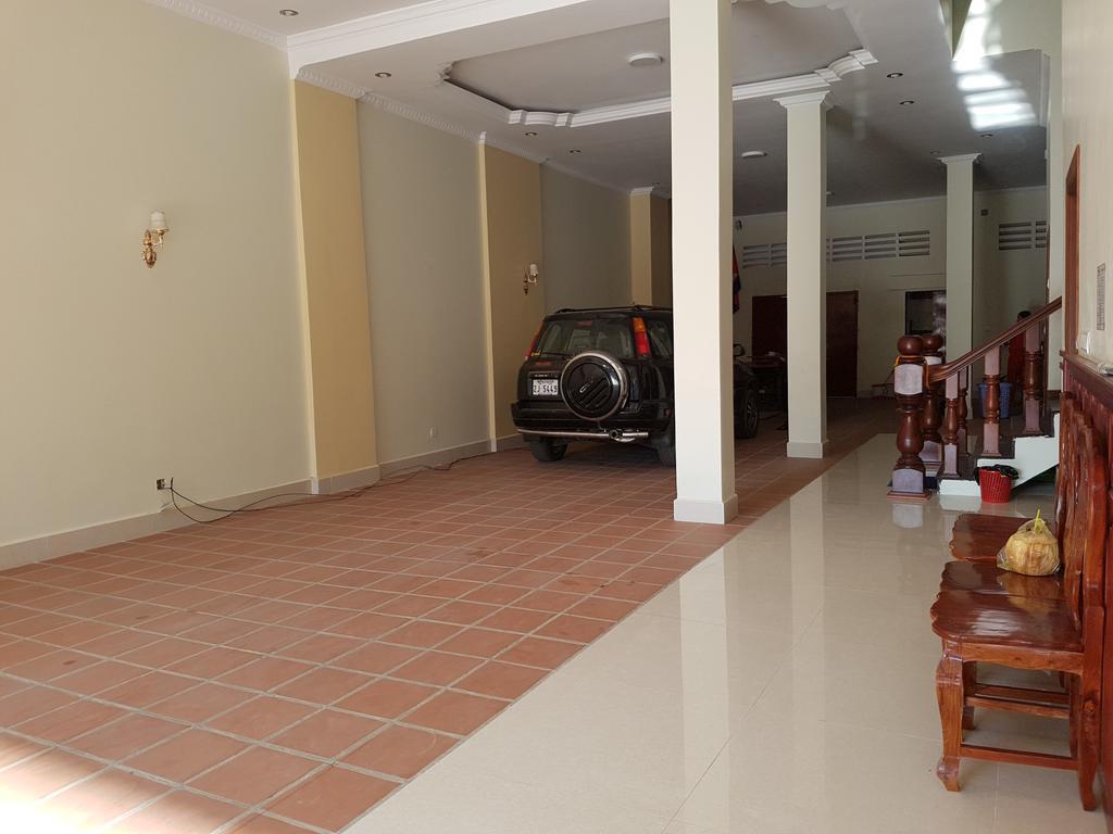 Samnop Samnang Guesthouse Kampot Ngoại thất bức ảnh