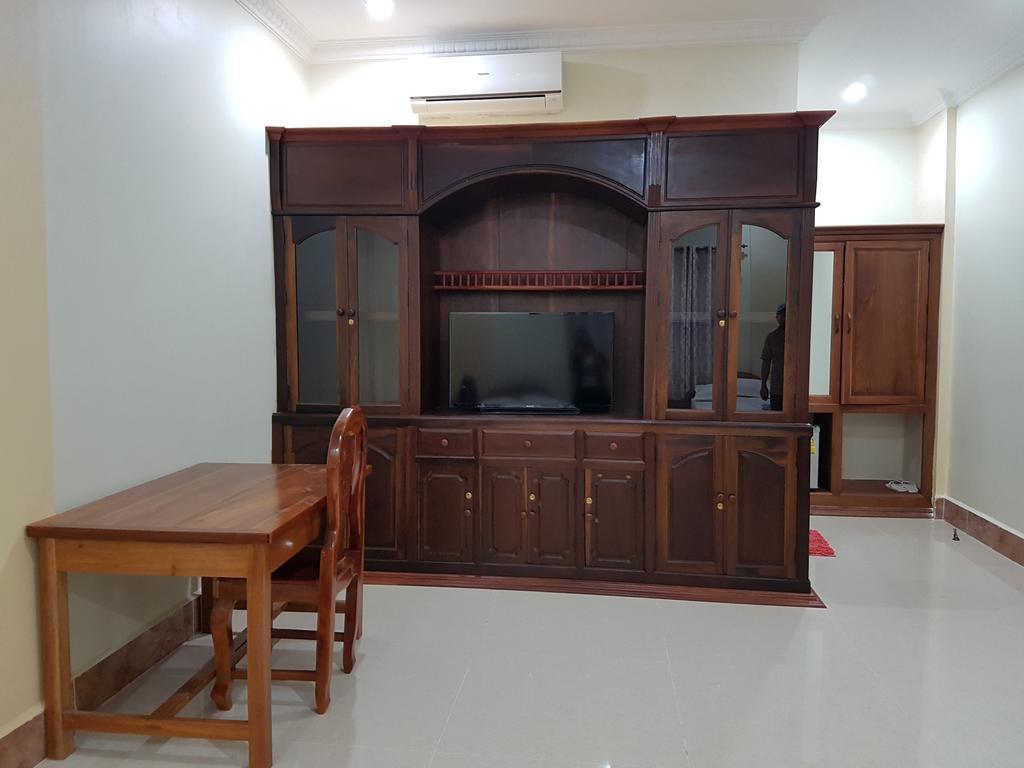 Samnop Samnang Guesthouse Kampot Ngoại thất bức ảnh