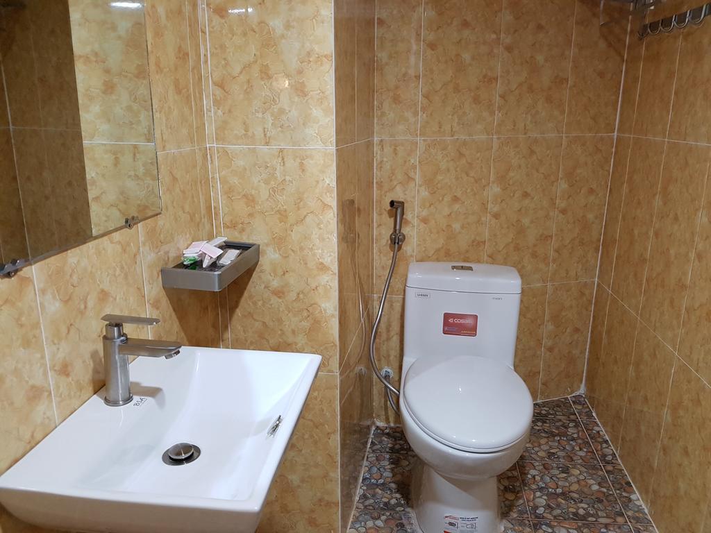 Samnop Samnang Guesthouse Kampot Ngoại thất bức ảnh
